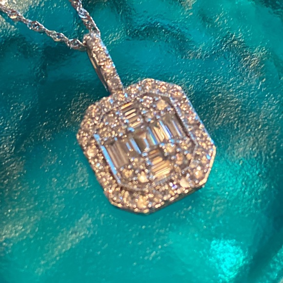 Jewelry - 14K White Gold Diamond On 16” White Gold Rope Chain